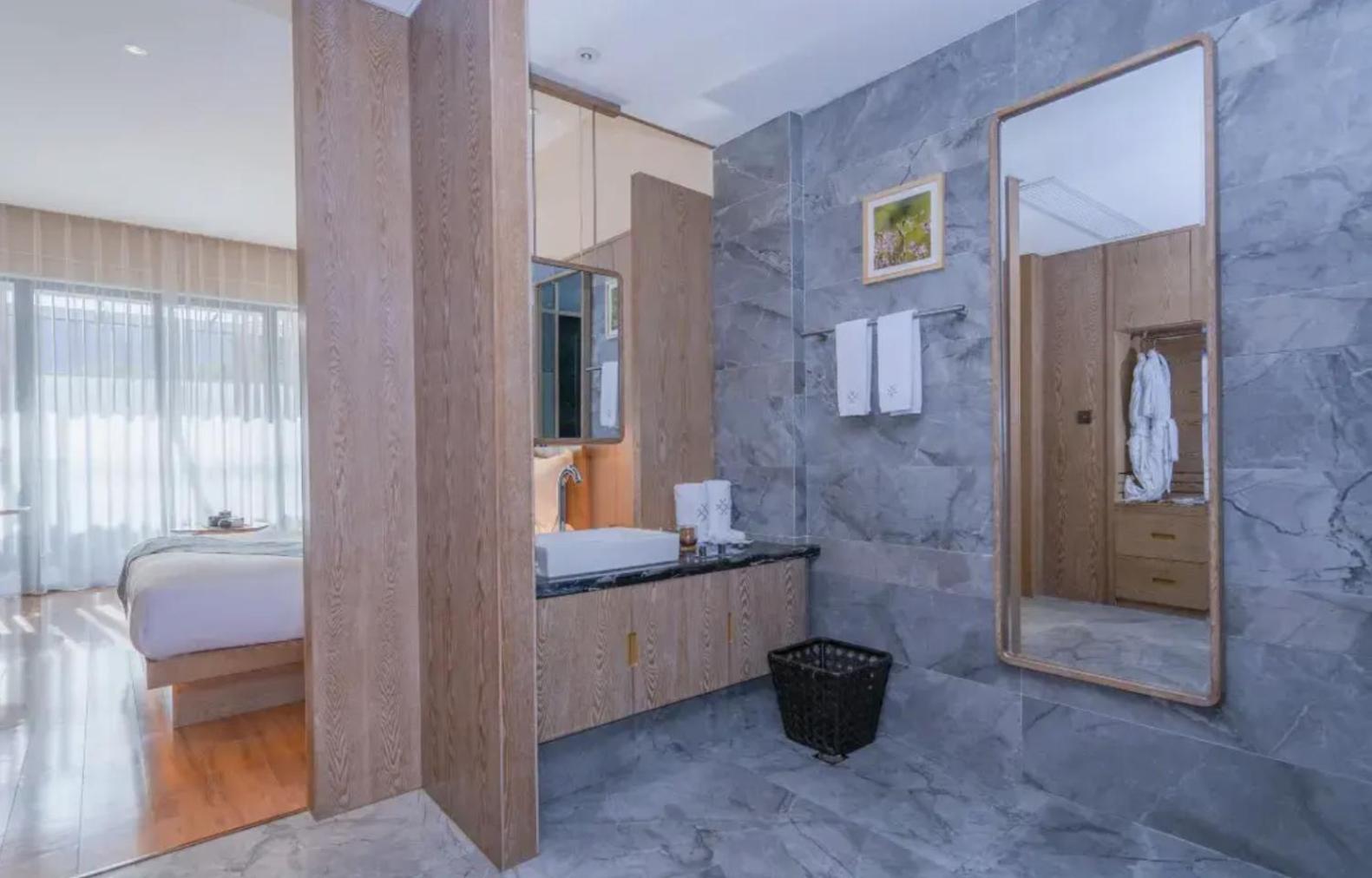 Hong Long Jing Hotel Далі Екстер'єр фото