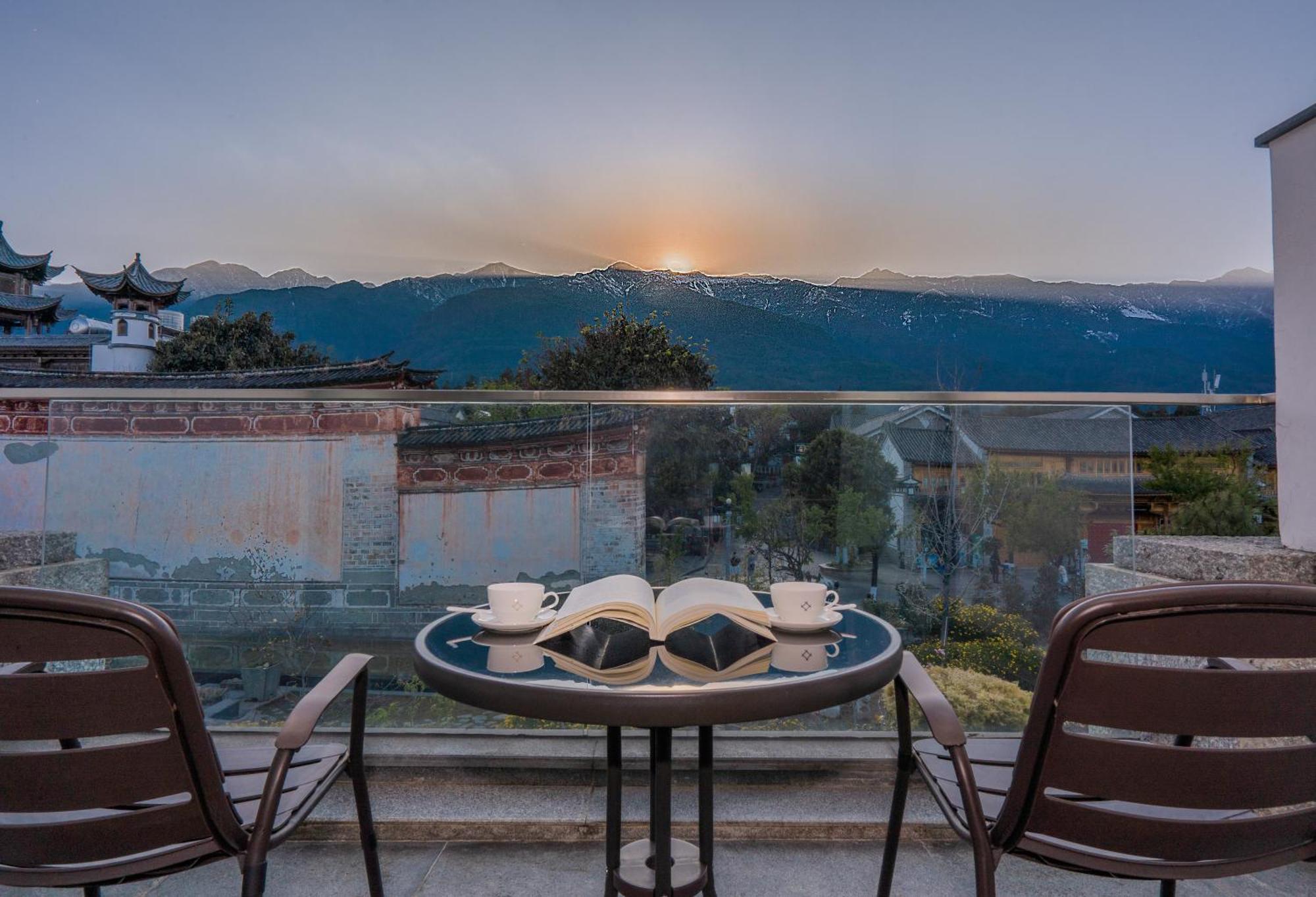 Hong Long Jing Hotel Далі Екстер'єр фото
