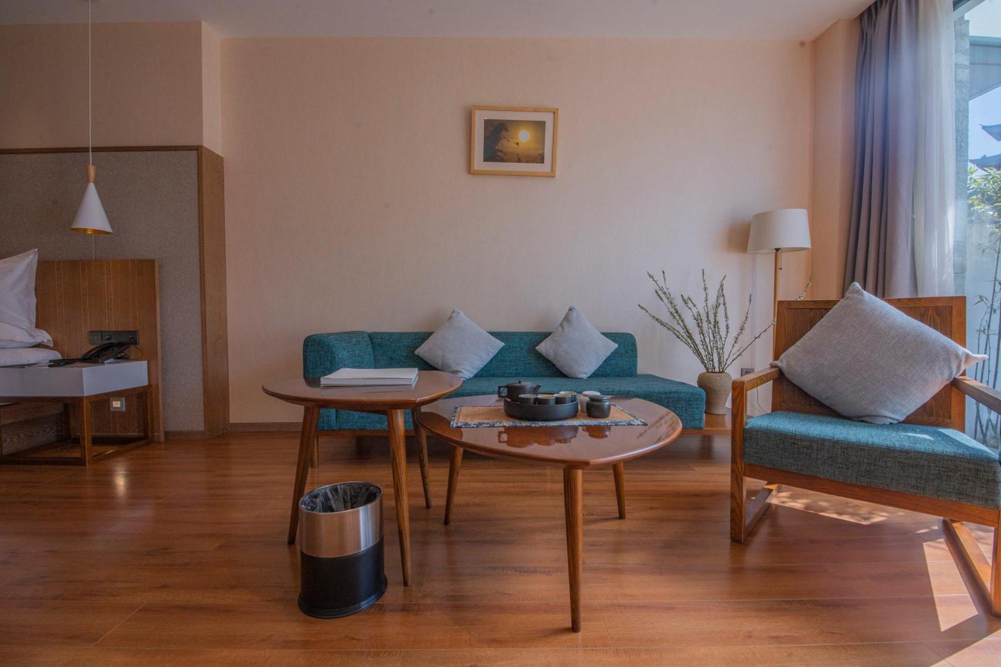 Hong Long Jing Hotel Далі Екстер'єр фото